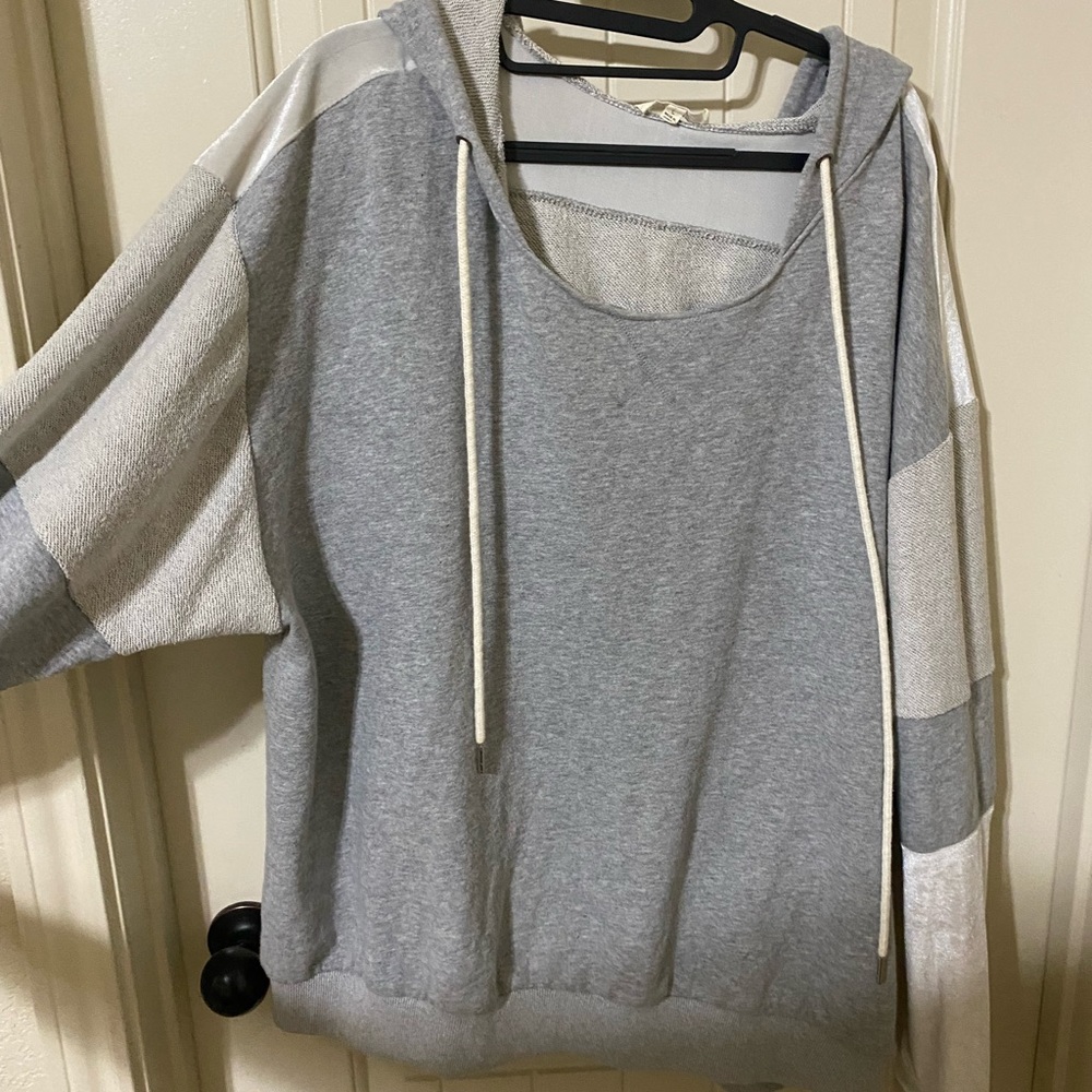 Grey & white oversized scoop neck hoodie